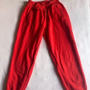 Red sweatpants with pockets